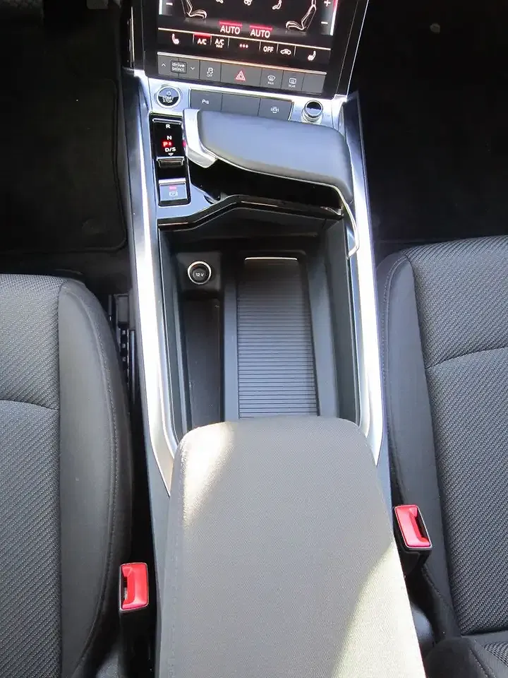 Audi e-tron - Thumbnail 14