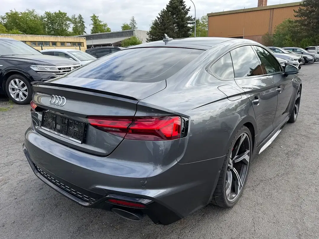Audi RS5 - Thumbnail 5