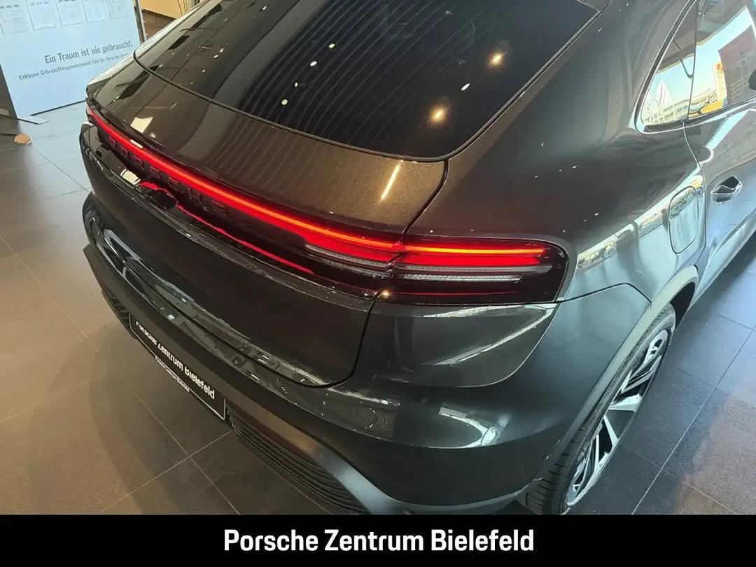 Porsche Macan - Thumbnail 14