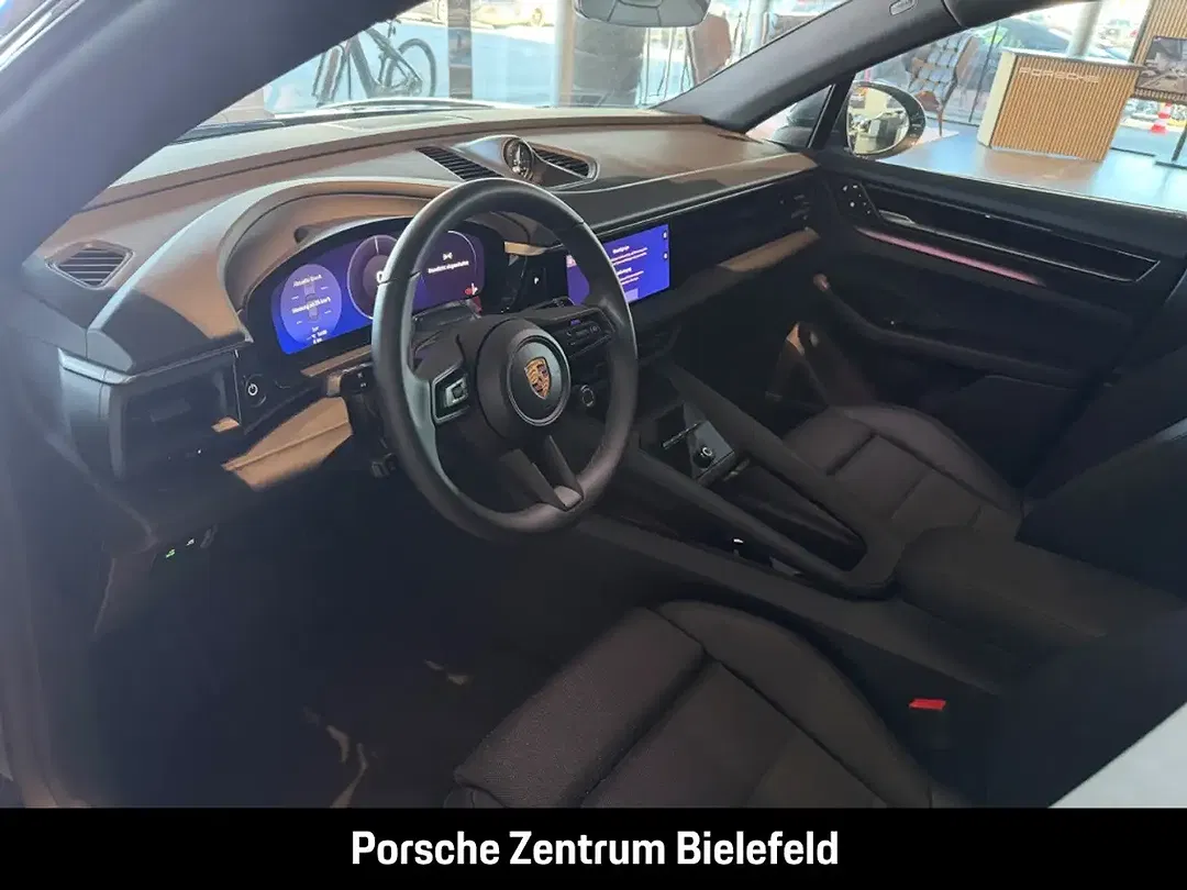 Porsche Macan - Thumbnail 15