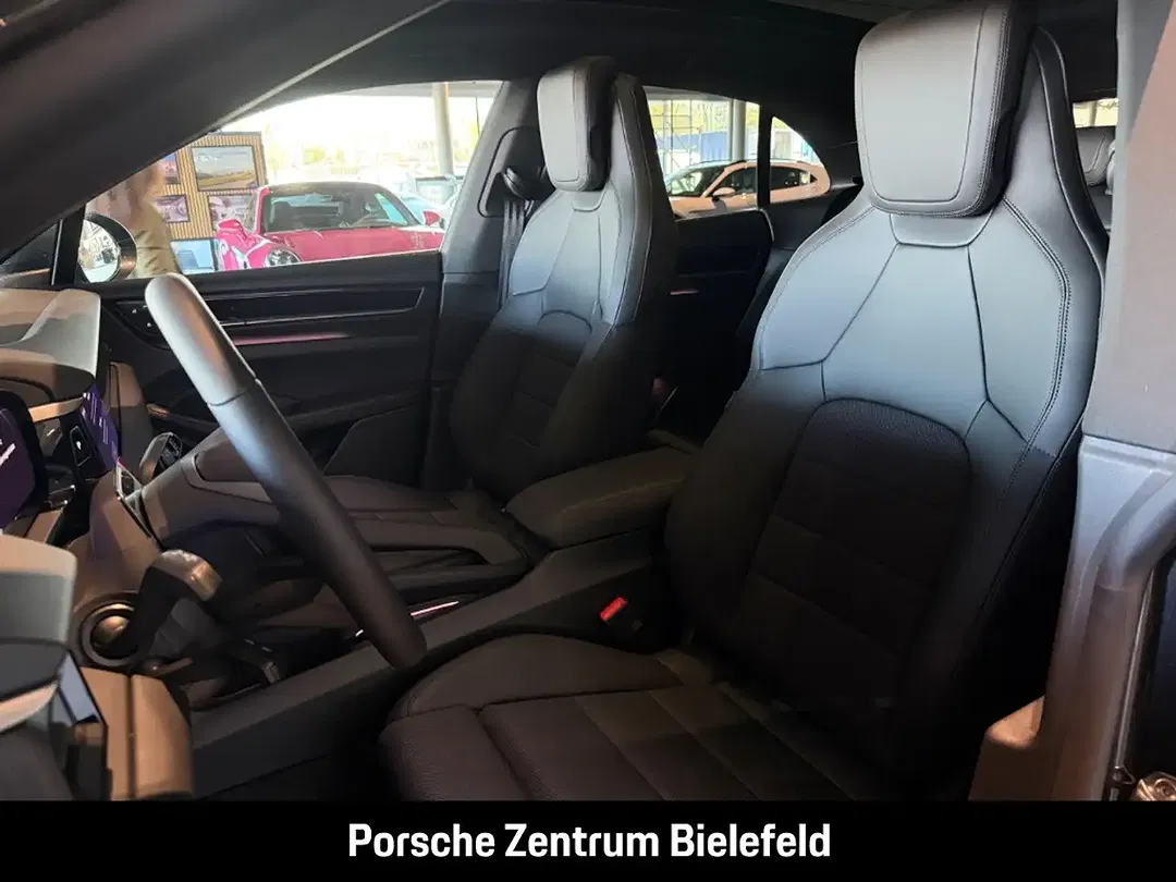 Porsche Macan - Thumbnail 16