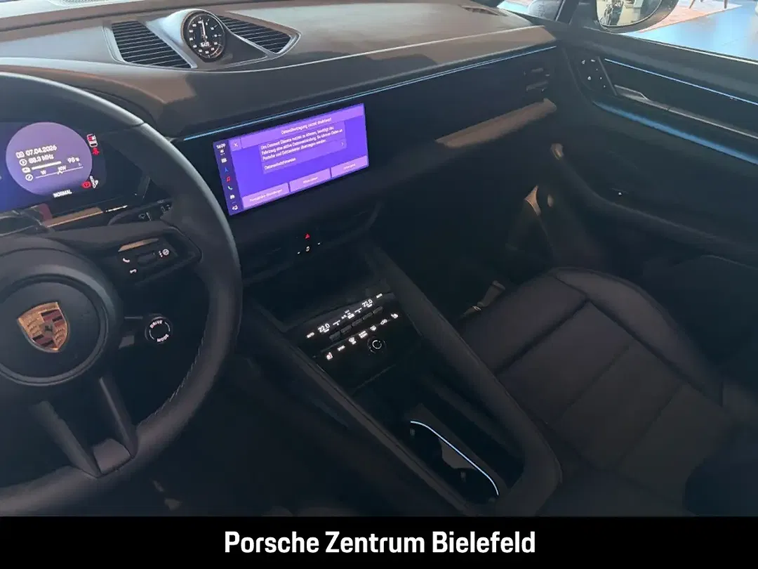 Porsche Macan - Thumbnail 23