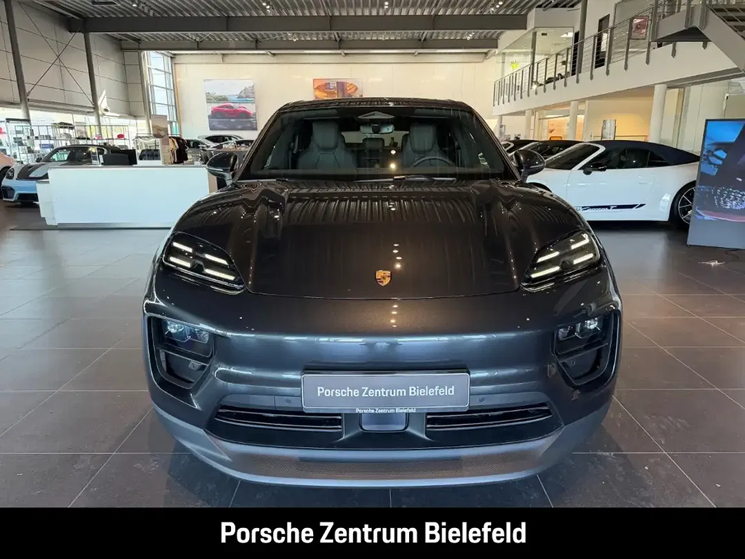Porsche Macan - Thumbnail 4