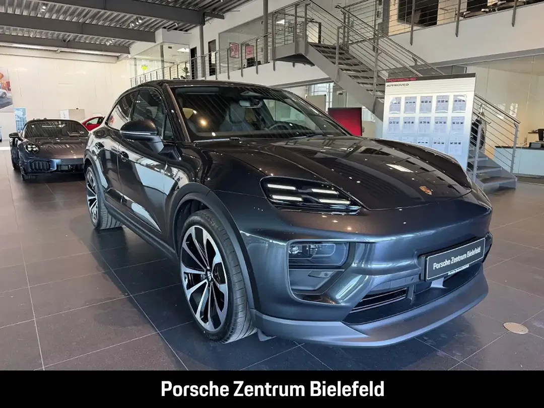 Porsche Macan - Thumbnail 8