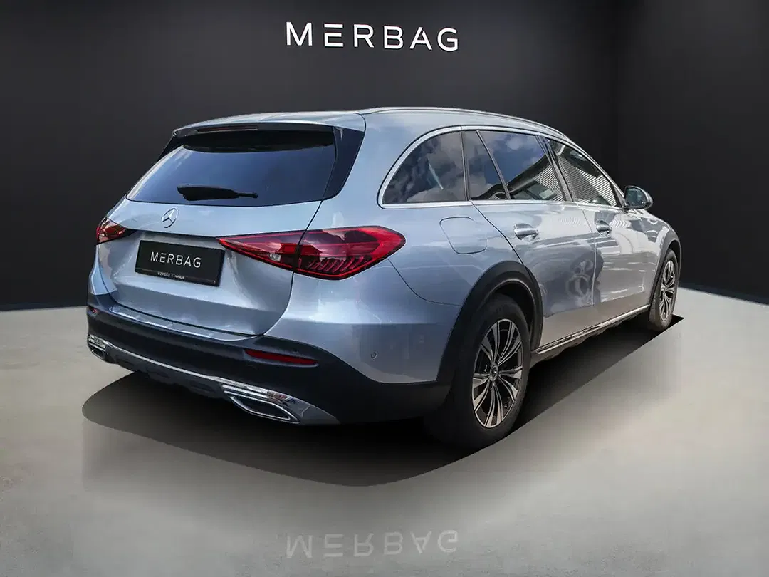 Mercedes-Benz C 220 - Thumbnail 2