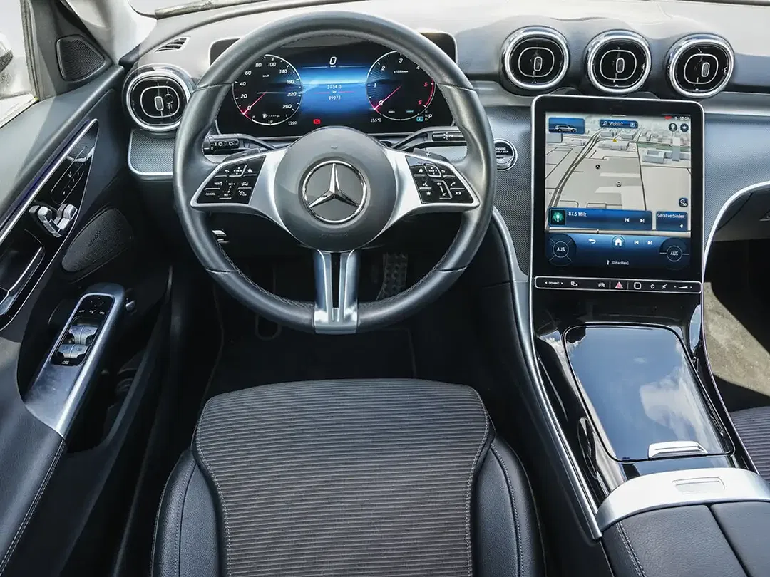 Mercedes-Benz C 220 - Thumbnail 8