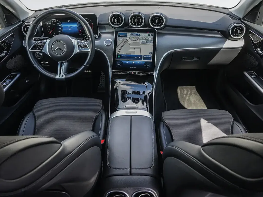 Mercedes-Benz C 220 - Thumbnail 9