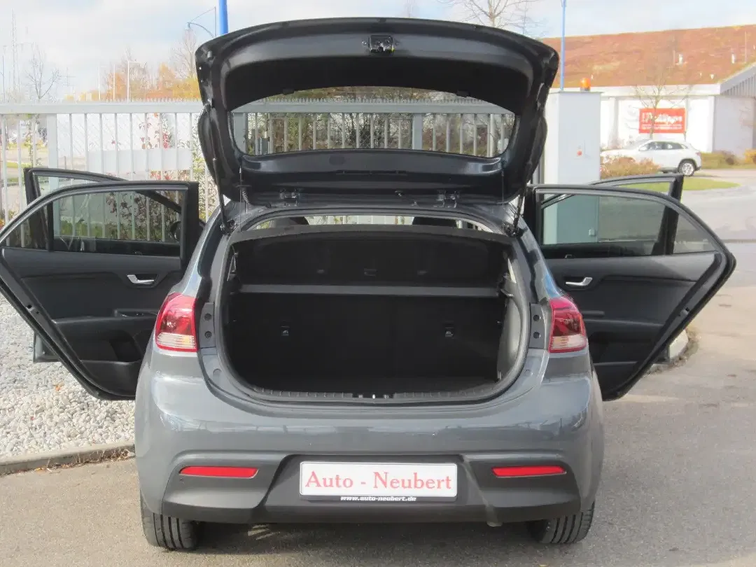 Kia Rio - Thumbnail 10