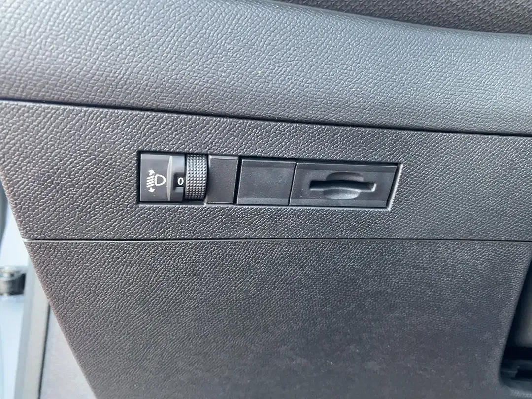 Opel Astra - Thumbnail 8