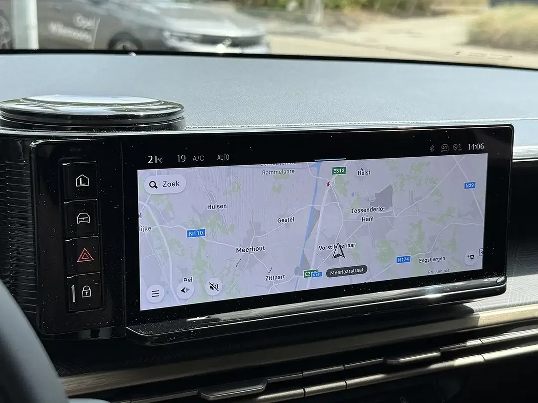 Lancia Ypsilon - Thumbnail 12
