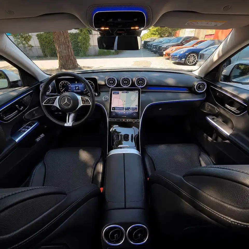 Mercedes-Benz C 220 - Thumbnail 9