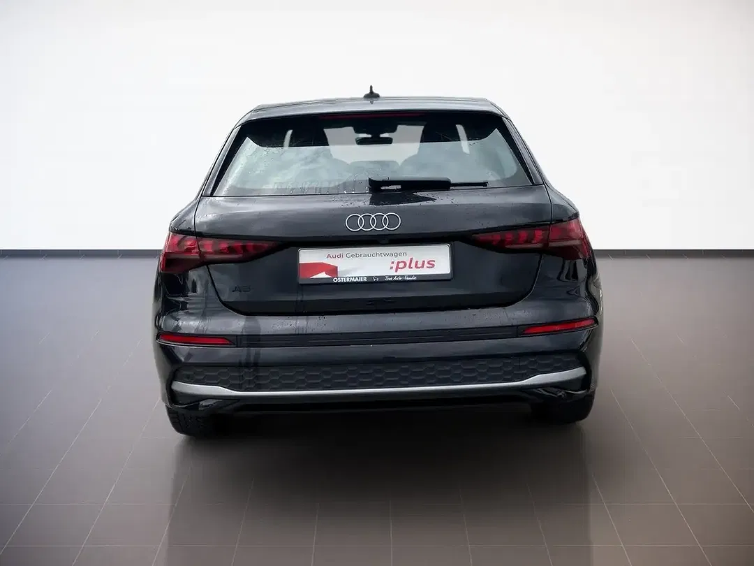 Audi A3 - Thumbnail 4