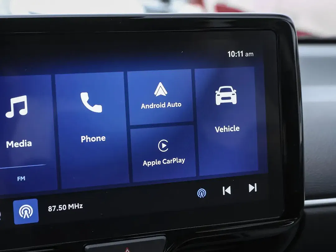 Toyota Yaris - Thumbnail 11