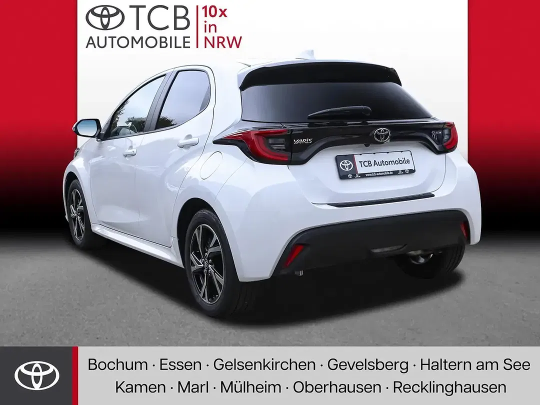 Toyota Yaris - Thumbnail 2