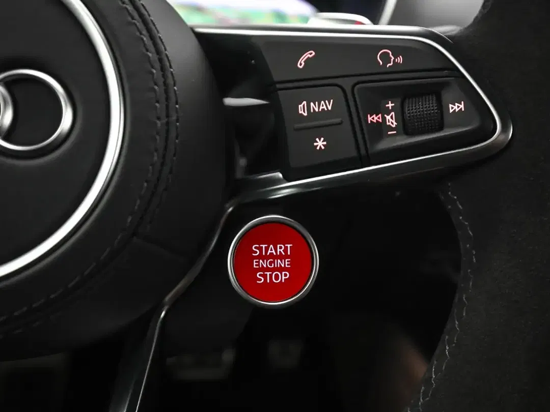 Audi TT RS - Thumbnail 10