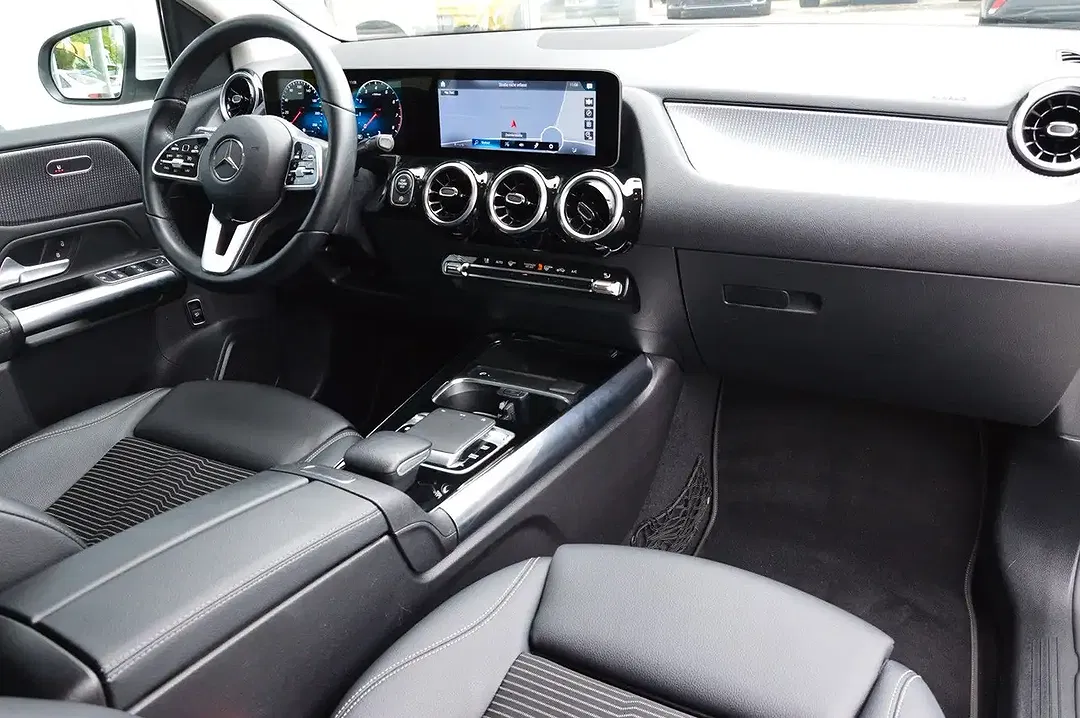 Mercedes-Benz B 180 - Thumbnail 13