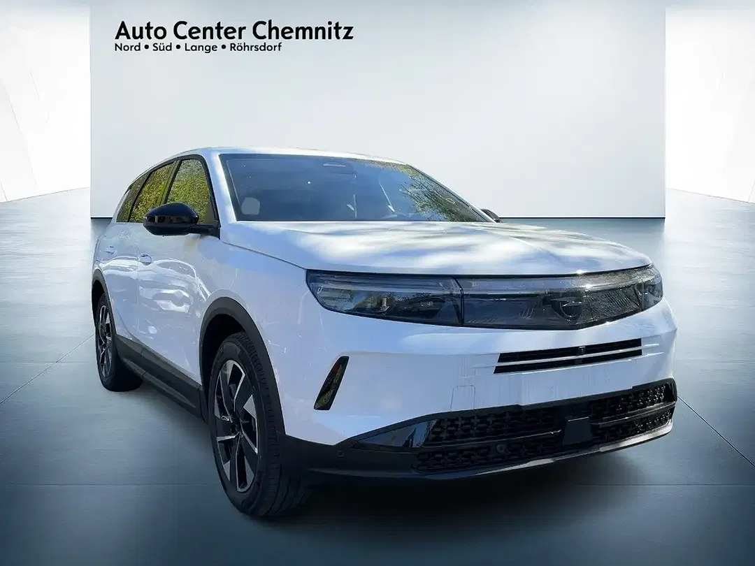 Opel Grandland - Thumbnail 2