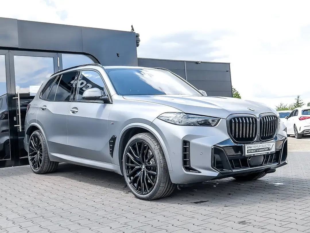 BMW X5 - Thumbnail 6