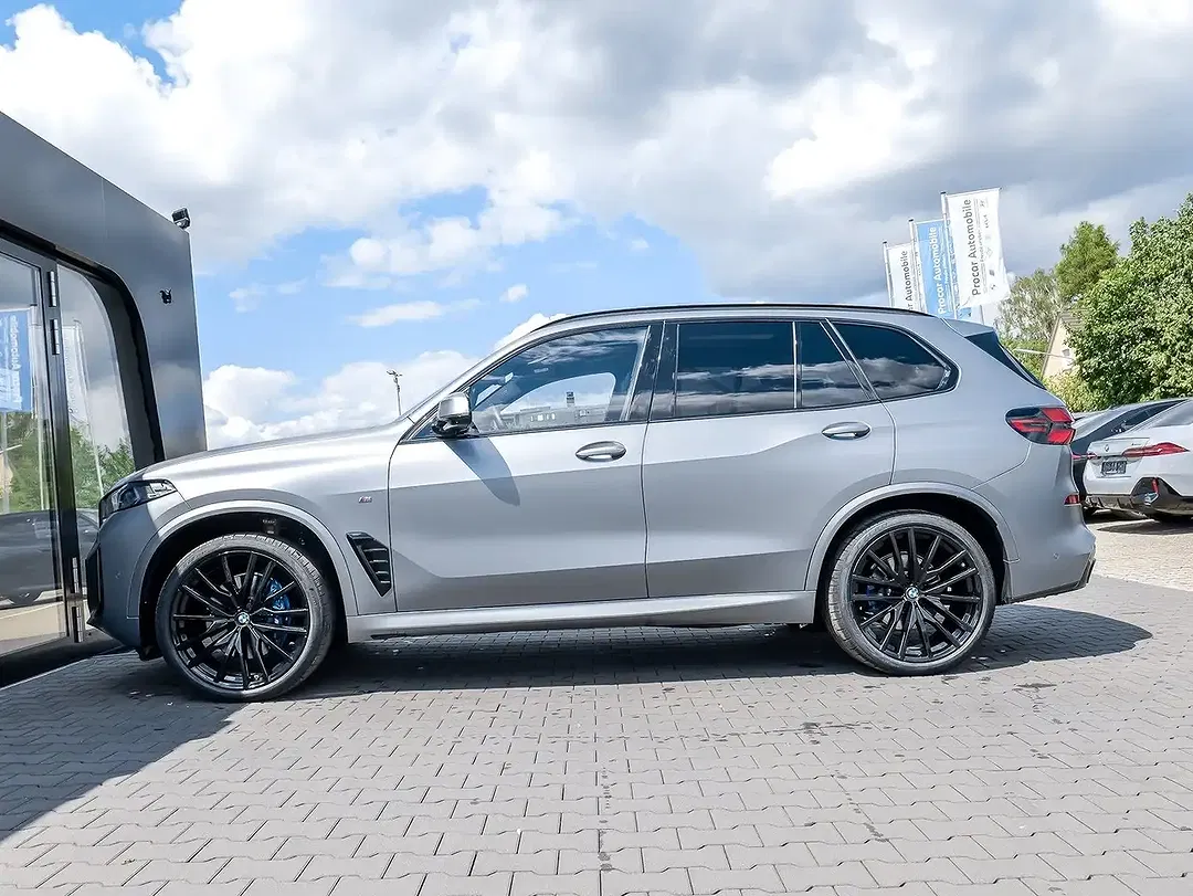 BMW X5 - Thumbnail 9