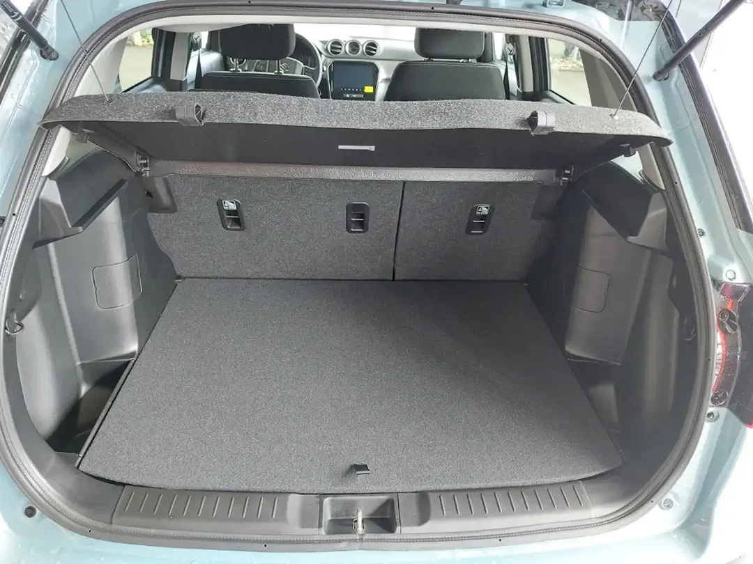 Suzuki Vitara - Thumbnail 15