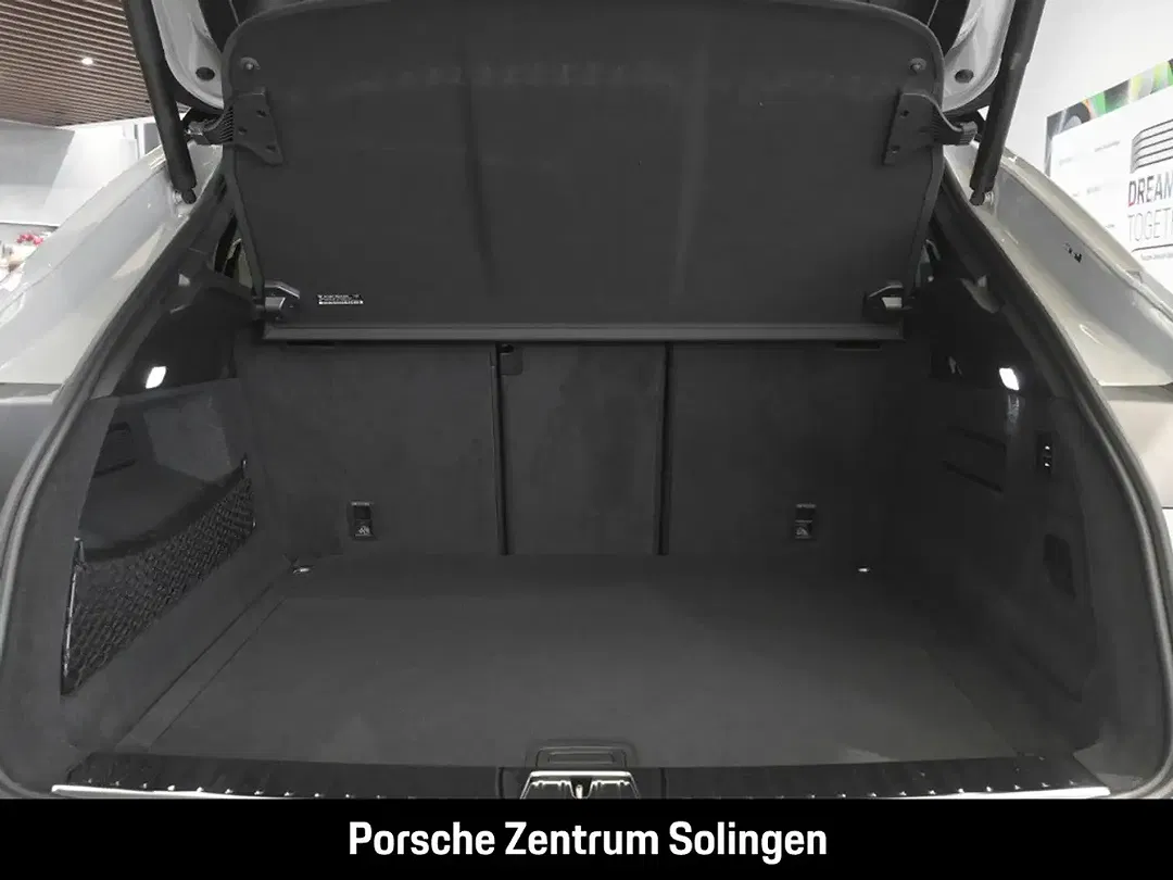 Porsche Cayenne - Thumbnail 10
