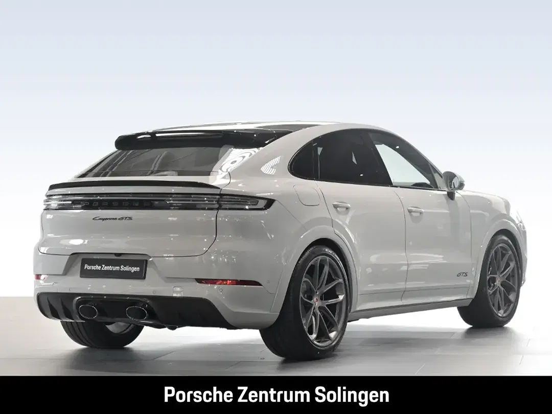 Porsche Cayenne - Thumbnail 4