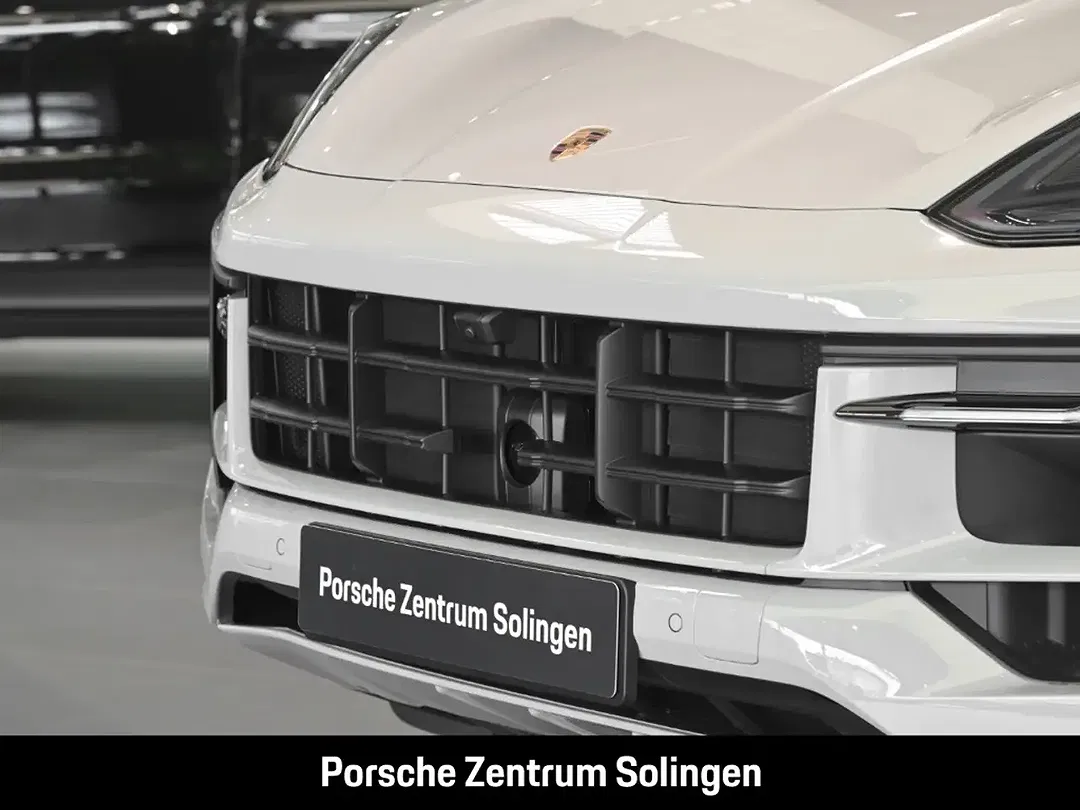 Porsche Cayenne - Thumbnail 7