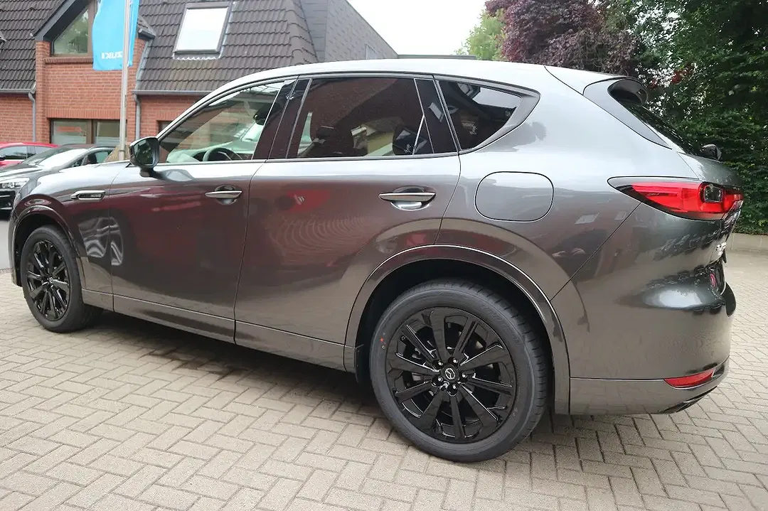 Mazda CX-60 - Thumbnail 3