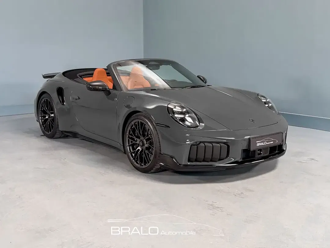 Porsche 992 - Thumbnail 3