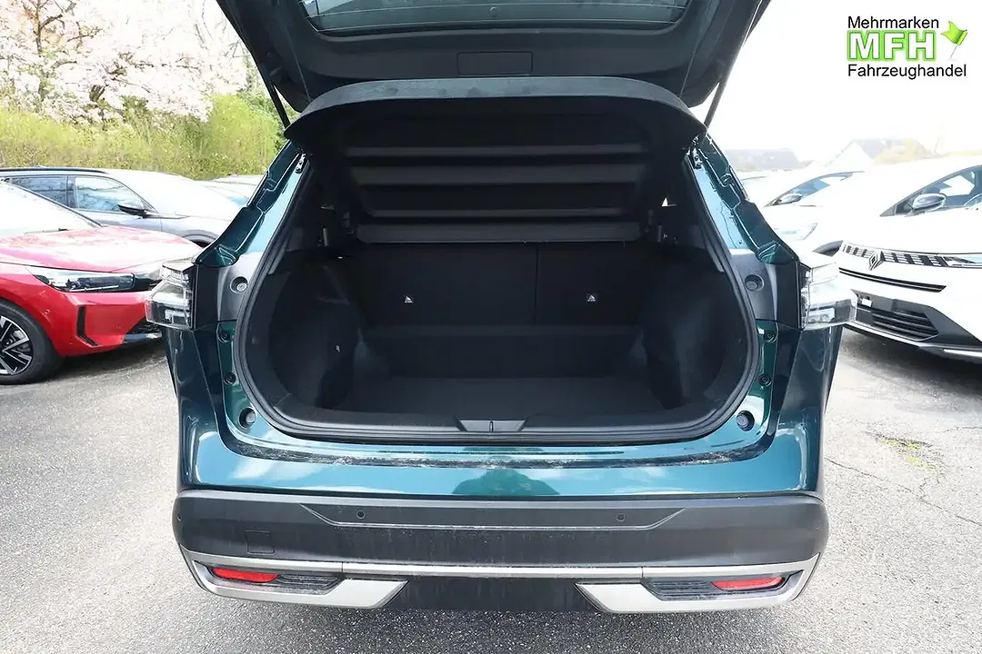 Nissan Qashqai - Thumbnail 10
