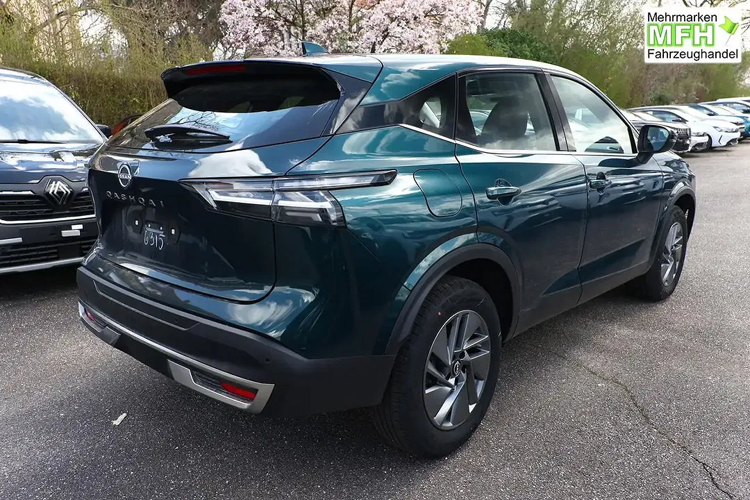 Nissan Qashqai - Thumbnail 2