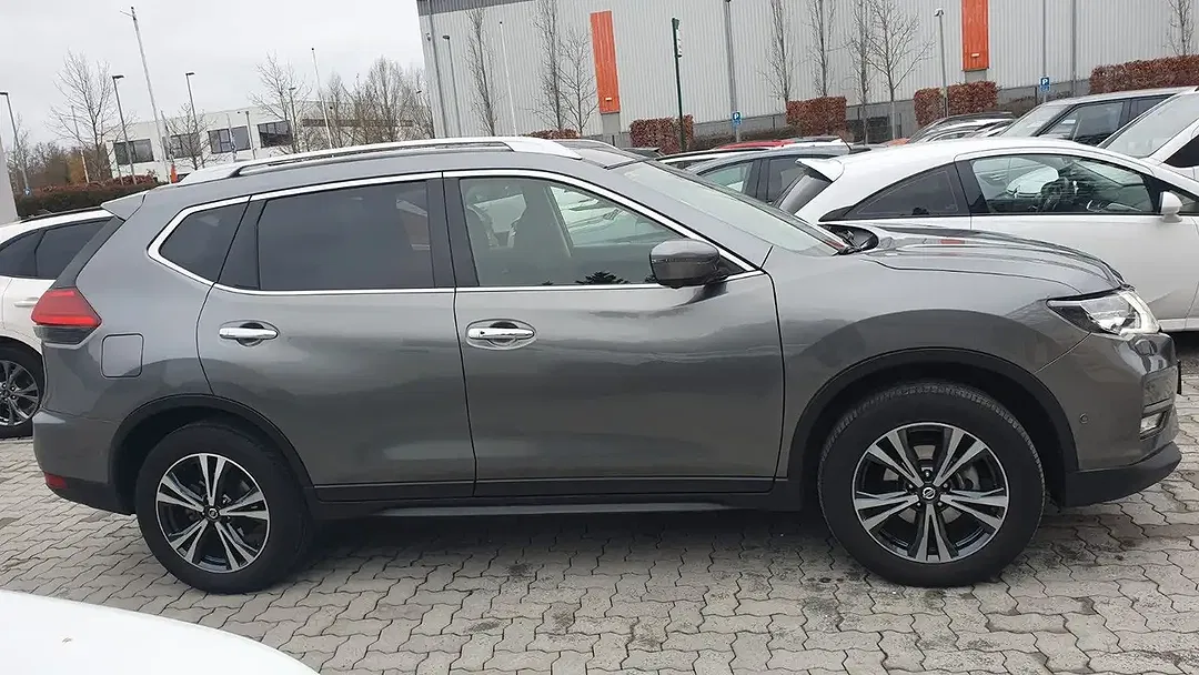 Nissan X-Trail - Thumbnail 4