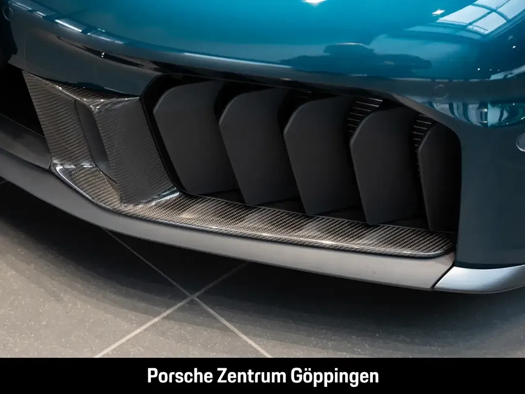 Porsche 992 - Thumbnail 13