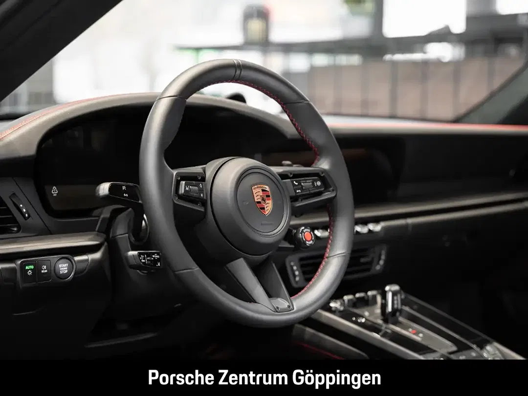 Porsche 992 - Thumbnail 7