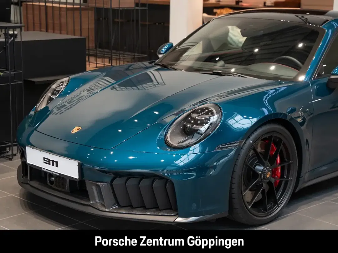 Porsche 992 - Thumbnail 9