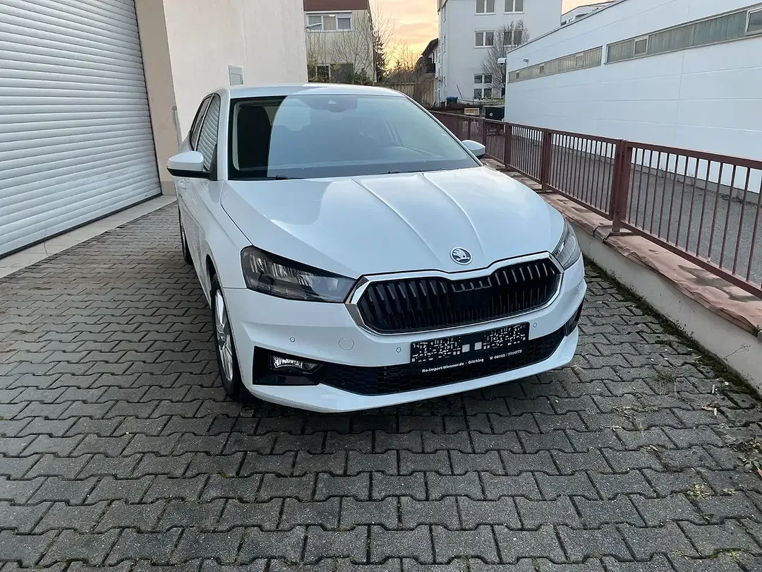 Skoda Fabia - Thumbnail 3