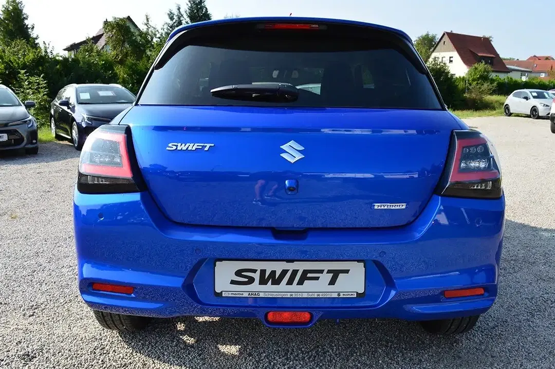 Suzuki Swift - Thumbnail 8