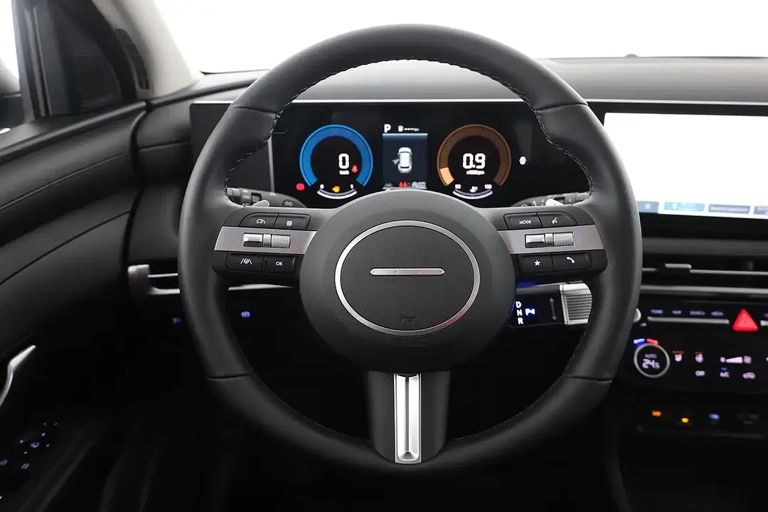 Hyundai TUCSON - Thumbnail 13