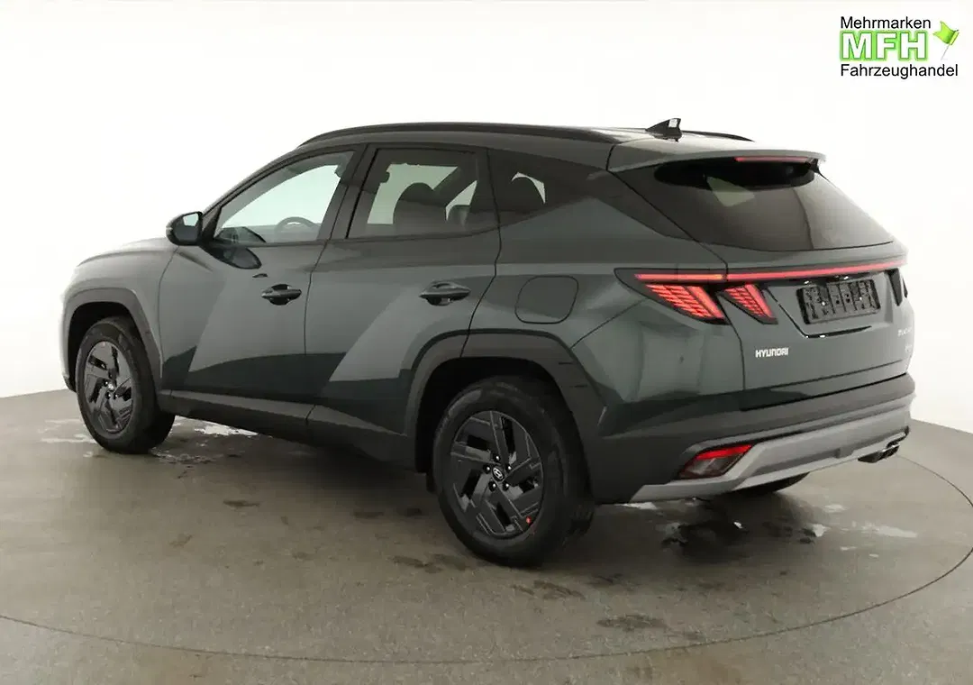 Hyundai TUCSON - Thumbnail 3