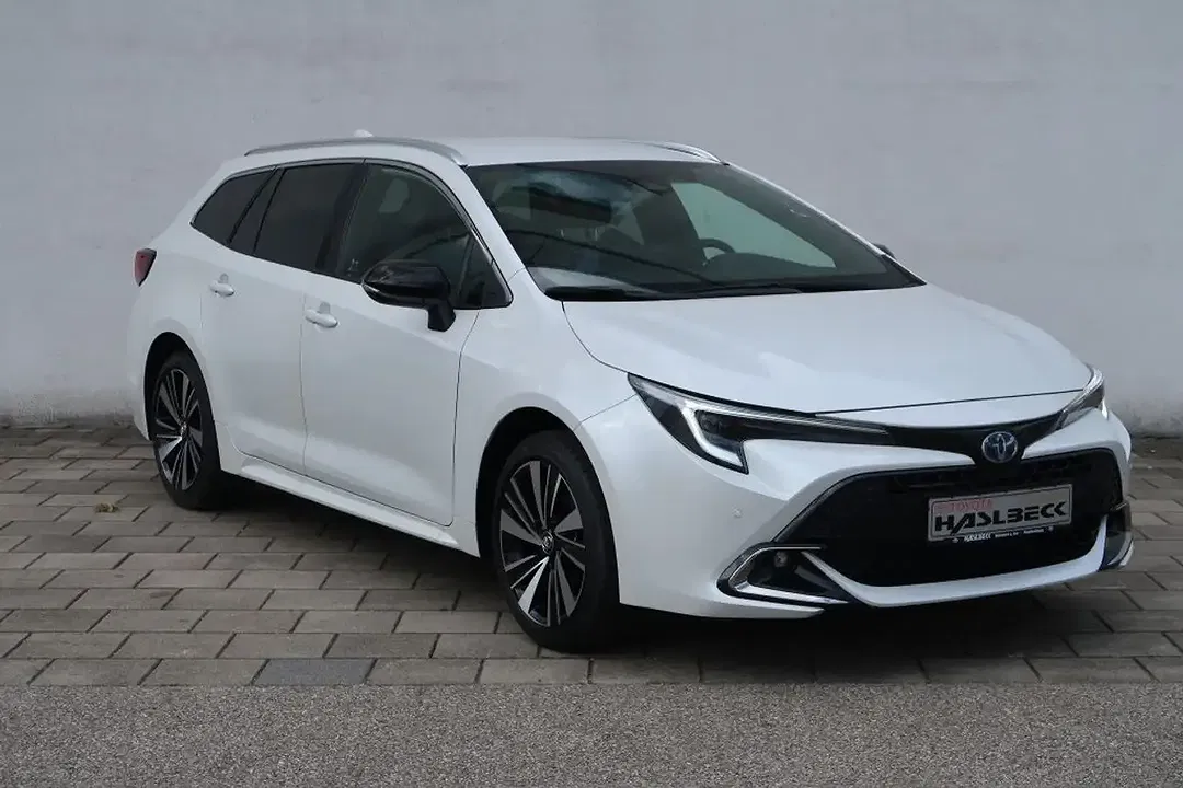 Toyota Corolla - Thumbnail 7