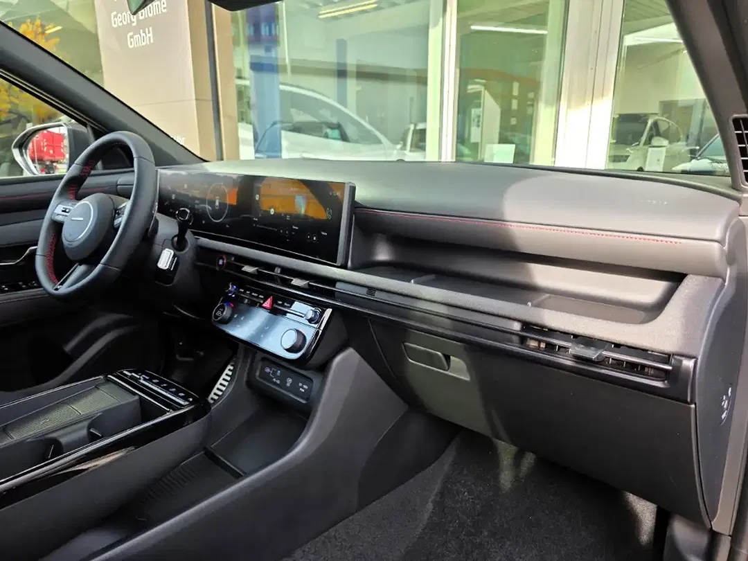 Hyundai TUCSON - Thumbnail 12