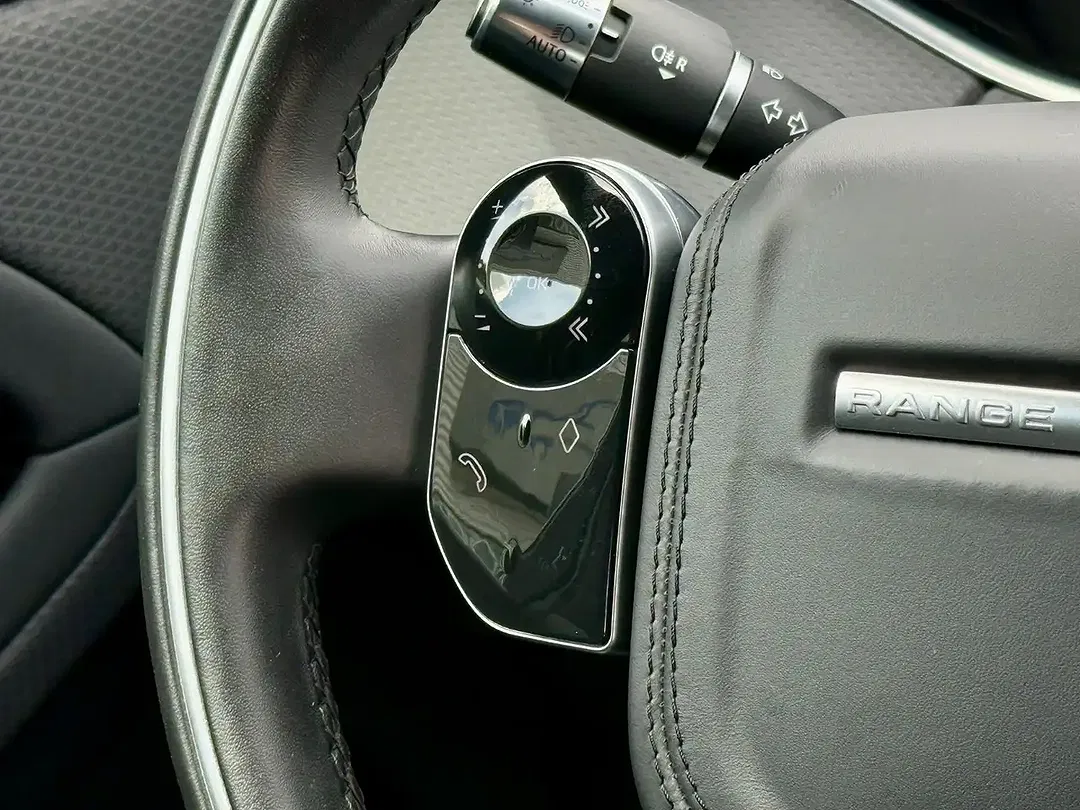 Land Rover Range Rover Evoque - Thumbnail 14