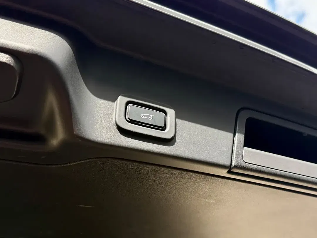 Land Rover Range Rover Evoque - Thumbnail 24