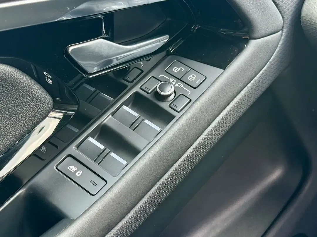 Land Rover Range Rover Evoque - Thumbnail 26