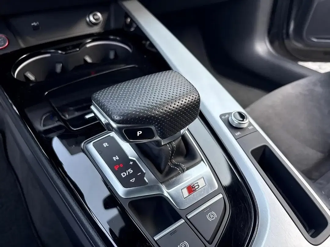 Audi S4 - Thumbnail 13