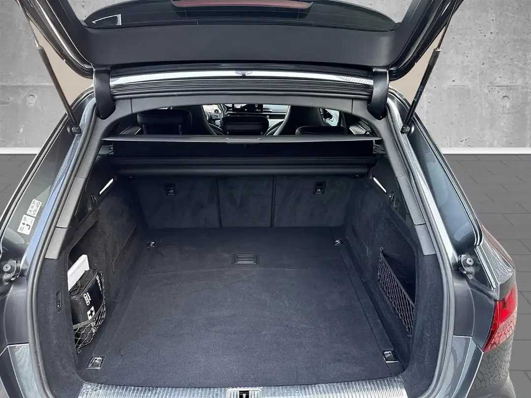 Audi S4 - Thumbnail 14