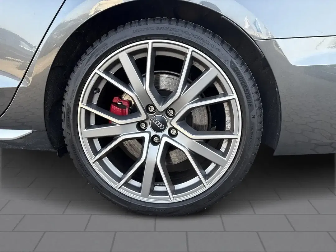 Audi S4 - Thumbnail 6