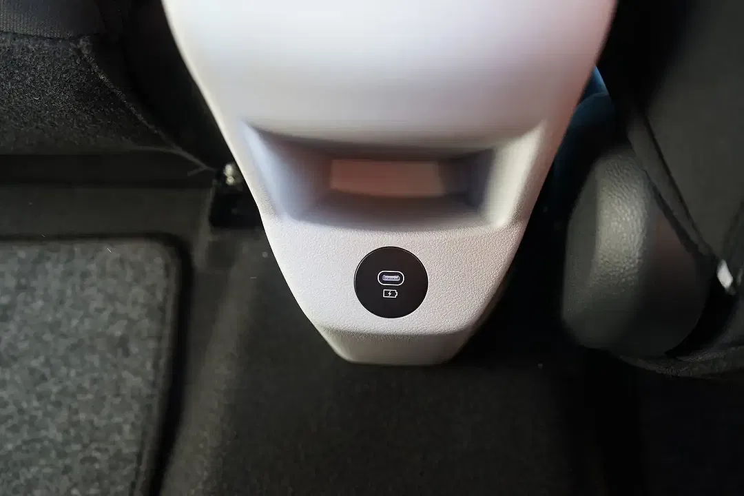 Hyundai i20 - Thumbnail 11