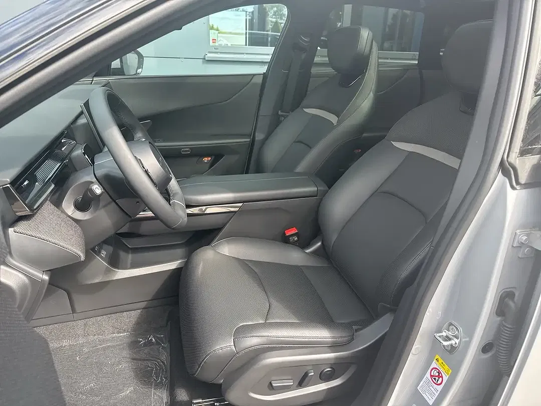 Mazda CX-6e - Thumbnail 14