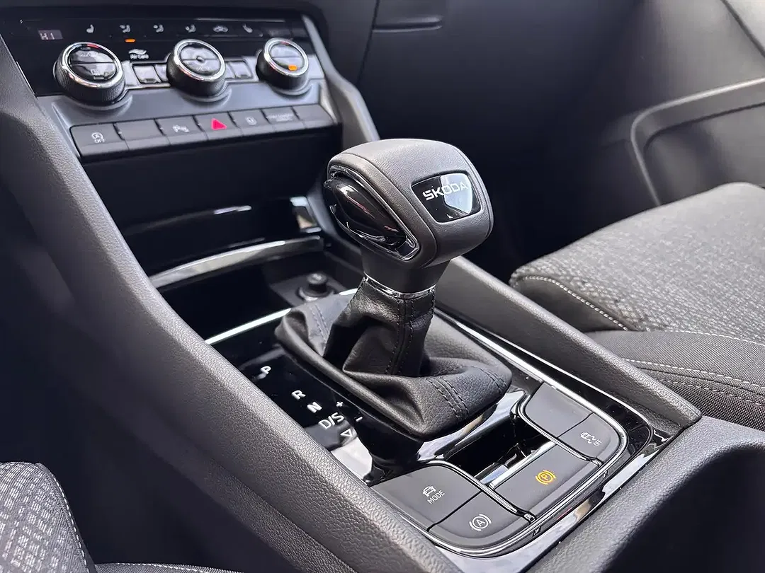 Skoda Karoq - Thumbnail 12